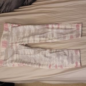 Torrid size 2 Tie-dye Capri Leggings